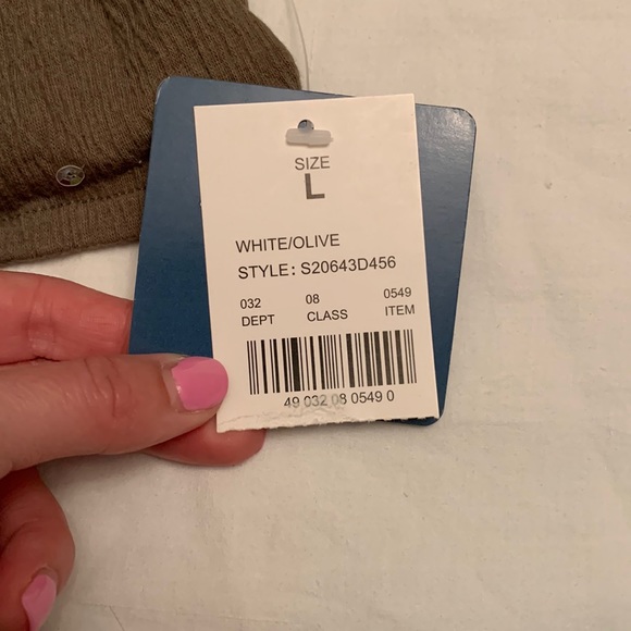 Disney shawl NWT - Picture 3 of 5